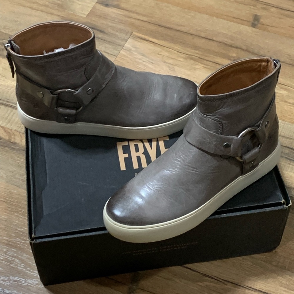 Frye Lena Harness Bootie Size 7.5